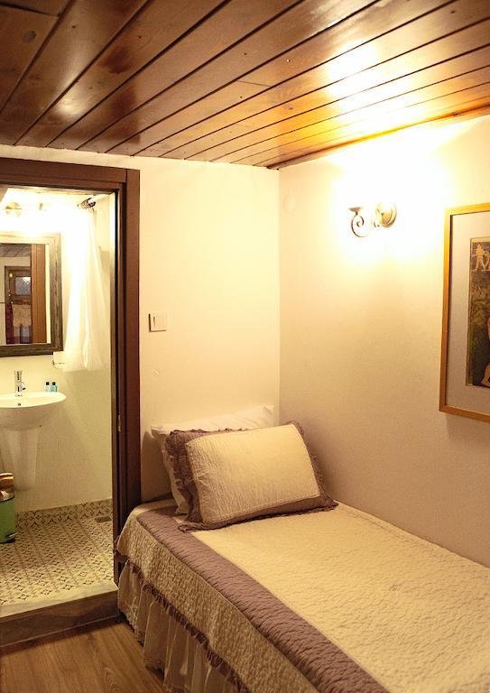 Marjolaine Hotel Ayvalik Phòng bức ảnh