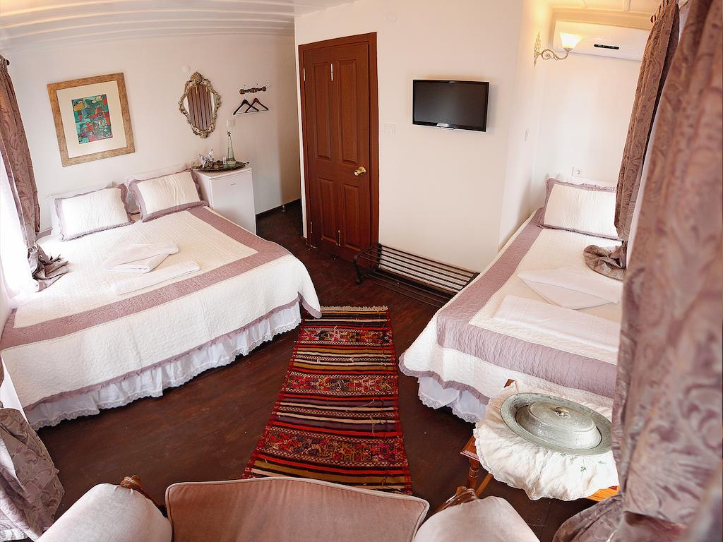 Marjolaine Hotel Ayvalik Ngoại thất bức ảnh